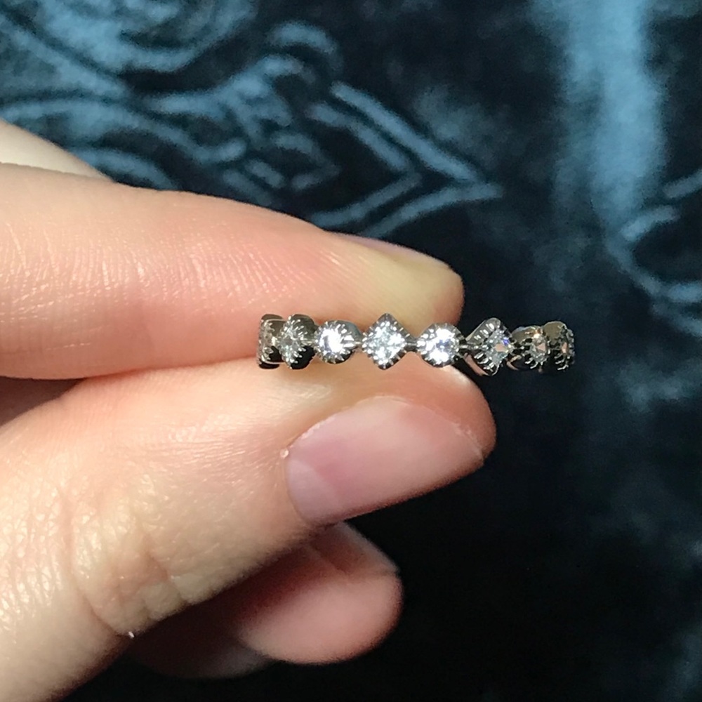 Princess and Round Antique Mill Set Band Stackable